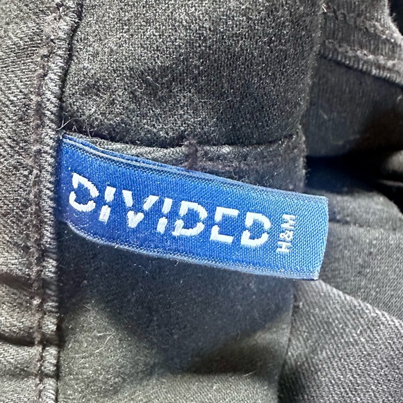 Men’s Blue Jeans - Picture 3 of 5